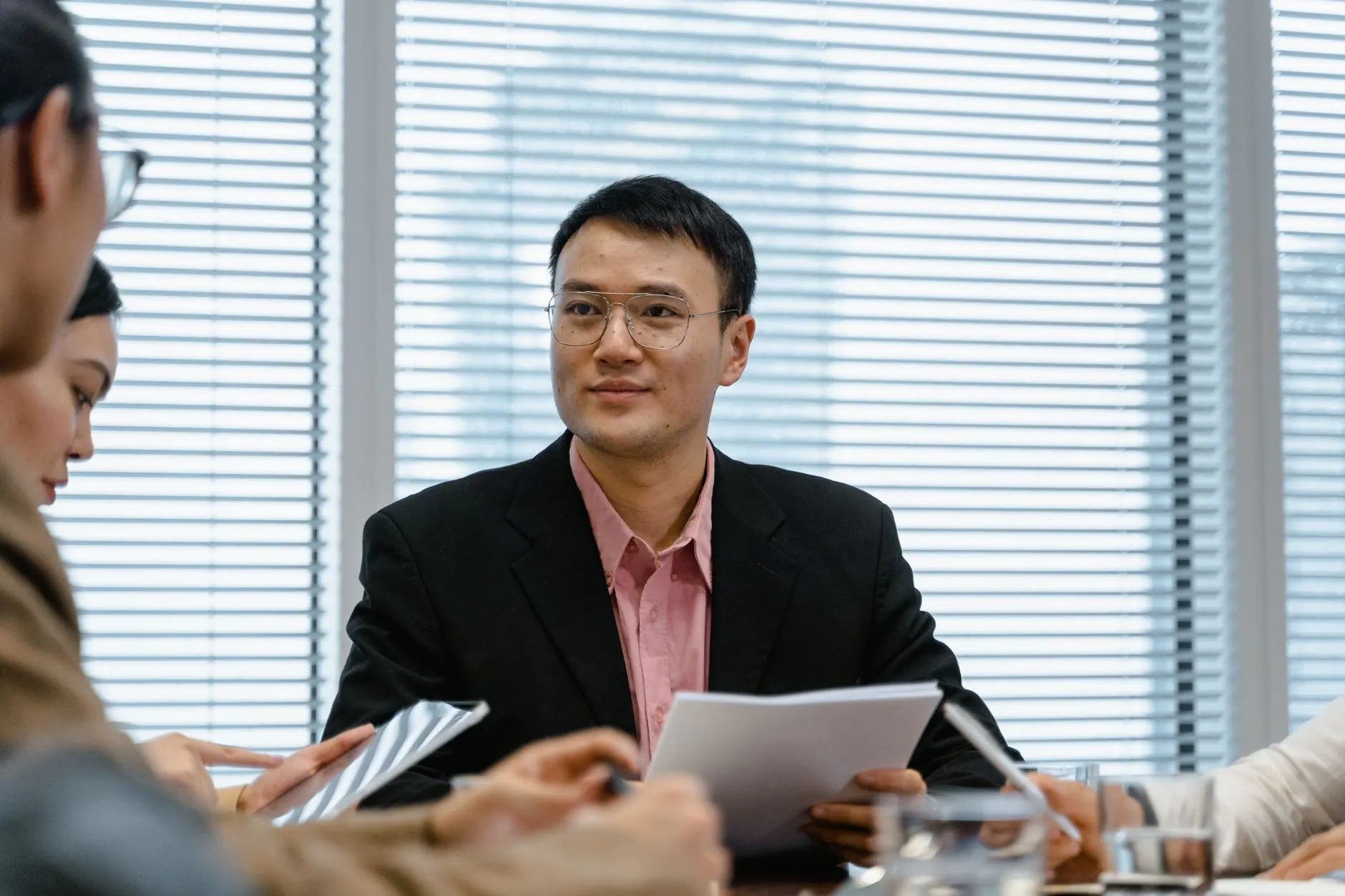 燃煤电厂烟气排放监测解决方案：小蝗虫科技气体监测系统应用
