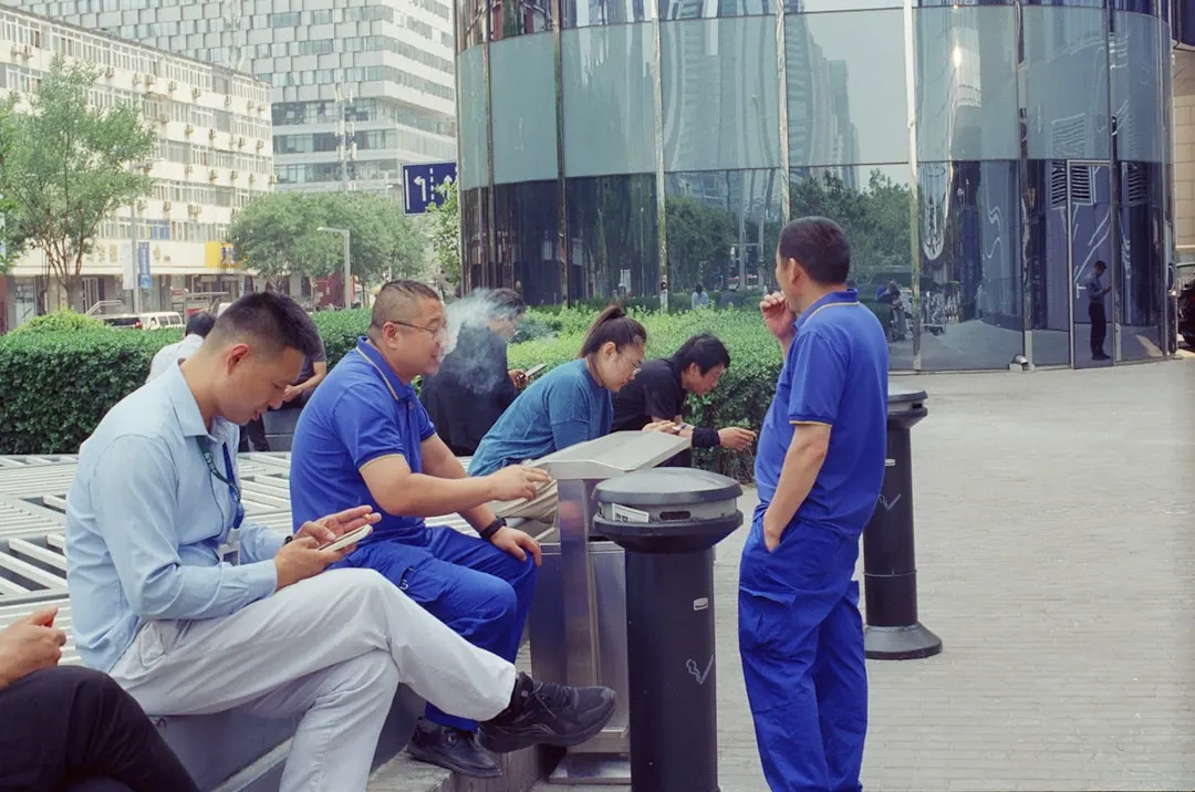 烟气分析仪在工业废气监测中的应用要点与选型建议